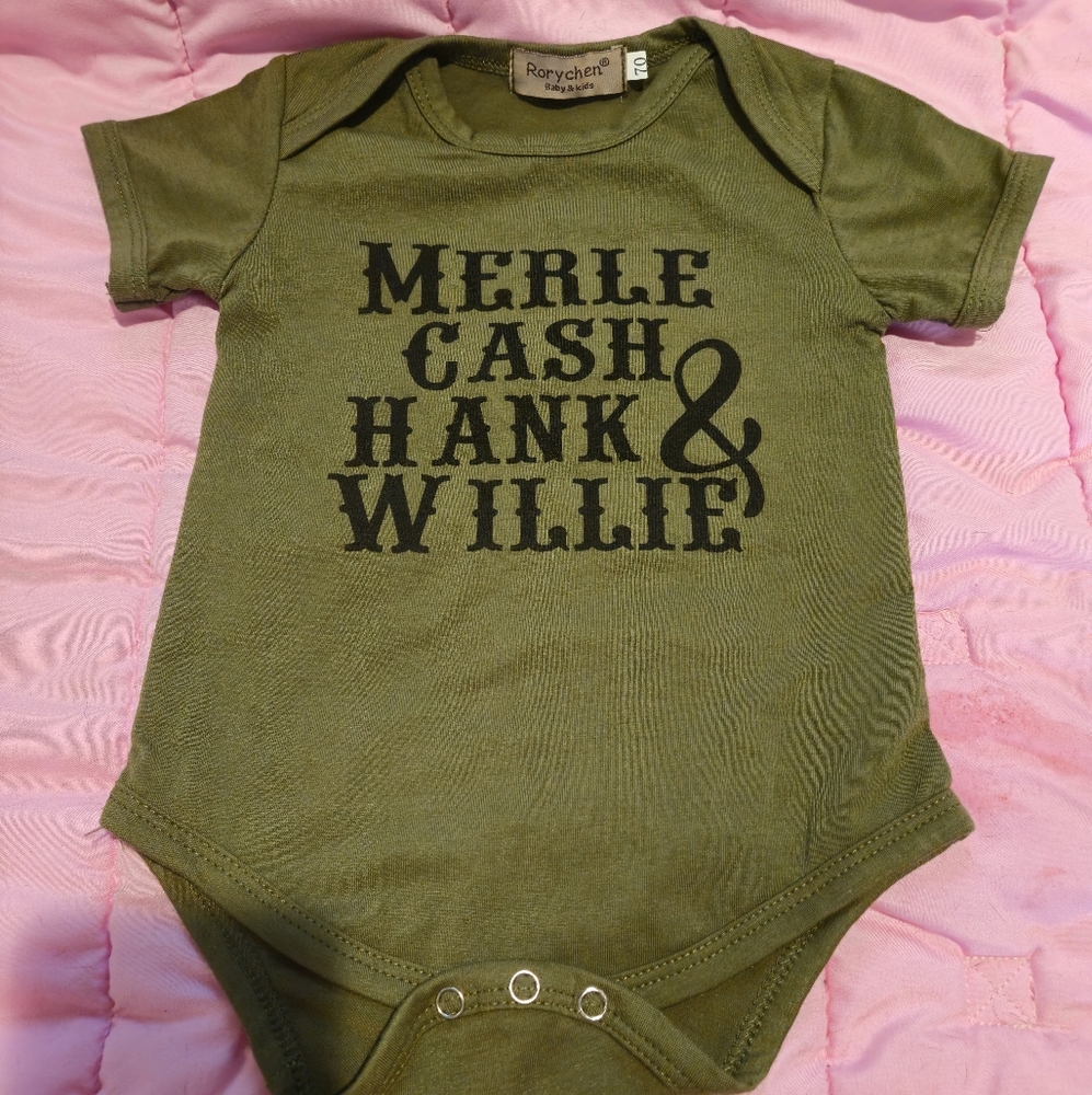 Merle, Cash, Hank & Willie Baby Onesie. Size 70 (6 Months(ish)